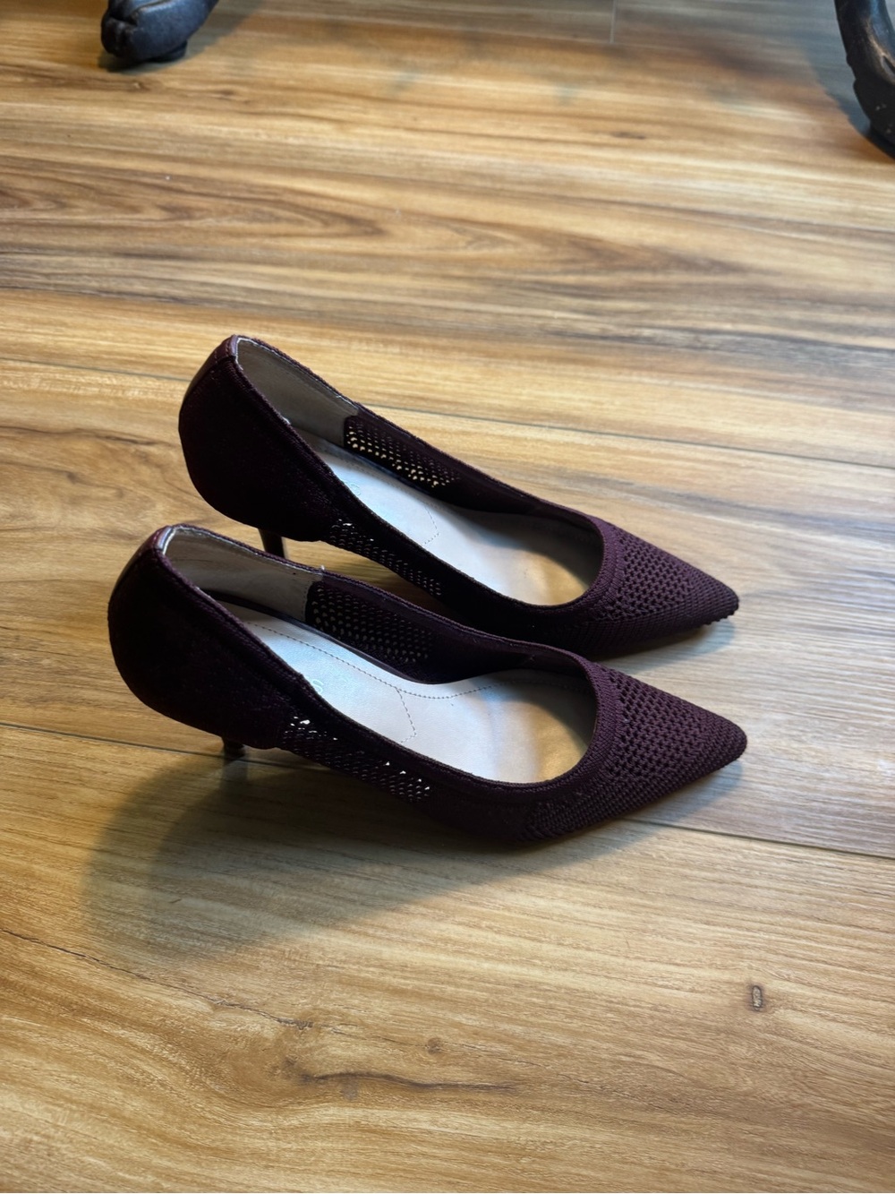 Charles By Charles David Burgundy Pointed Knit Pumps
